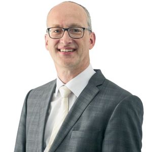 Dr. Martin Leonhard, Vorsitzender des Spectaris-Fachverbandes Medizintechnik: „Mit Blick auf die kommenden Jahre erwarten wir, dass das Umsatzwachstum auf dem europäischen Markt durch die neue Medizinprodukteverordnung an Dynamik verlieren wird.“