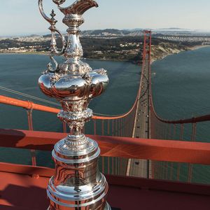 Darum geht es: Der America´s Cup auf der Golden Gate Bridge(ACEA)