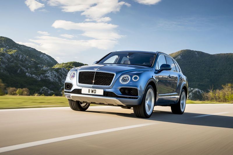 Versprochen wird ein Normverbrauch von 7,9 Litern. (Bentley)