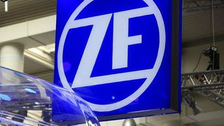 ZF, einer der weltweit größten Automobilzulieferer, hat jetzt verkündet, seine Antriebssparte E-Division darauf vorzubereiten, dass ein Partner an deren Seite einsteigt. Hier mehr dazu ... (Bild: ZF)