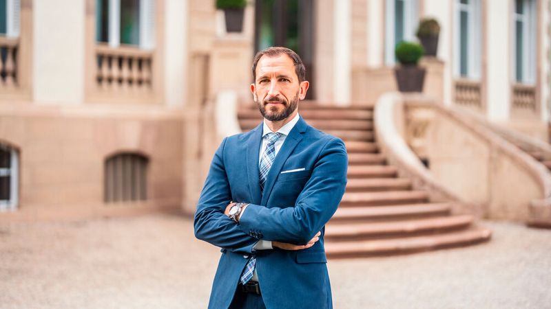 Philippe Grand, der neue Qualitätsdirektor von Bugatti Automobiles. Philippe Grand, der neue Qualitätsdirektor von Bugatti Automobiles.
