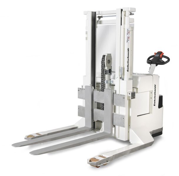 Als Herausforderung erwies sich die Auswahl der Staplerräder. Sie müssen Reibung aufbringen, um Traktion zu erzeugen. Dabei entsteht aber auch Abrieb, der unbedingt zu vermeiden ist. (Bild: Sichelschmidt)