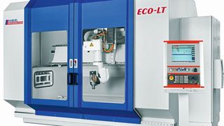 Gemeinsam mit dem Partner Hufschmied Zerspanungssysteme zeigt Reichenbacher Hamuel auf der Composites Europe auf seiner CNC-Anlage ECO-LT-2012, die mit Werkzeugen von Hufschmied ausgestattet ist, unter anderem das 5-Achs-Ultraschallschneiden von Wabenmaterial für den Flugzeugbau. Halle 9 auf Stand E28. (Reichenbacher Hamuel)