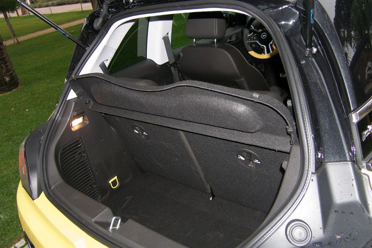 345 Kilo lassen sich insgesamt maximal zuladen. (Foto: Rehberg)