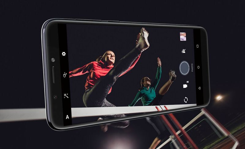 Der Phase-Detection-Autofokus des HTC Desire 12 und 12+ soll sicherstellen, dass auch bei beweglichen Motiven ein detailliertes und klares Foto entsteht. (HTC)