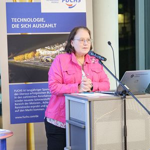 Begrüßt wurden sie unter anderem von Eva Vogt, Referentin Bildungsrecht bei der Handwerkskammer Koblenz.(Bild:  Schmidt - VCG)