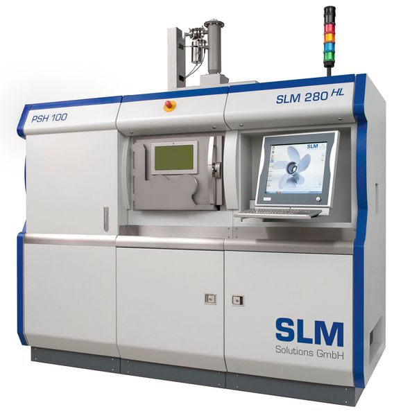 Auf der Tire Technology Expo 2015 präsentierte SLM Solutions die Universalanlage SLM 280 HL für das Additive-Manufacturing-Verfahren in der Reifenfertigung. (Bild: SLM)