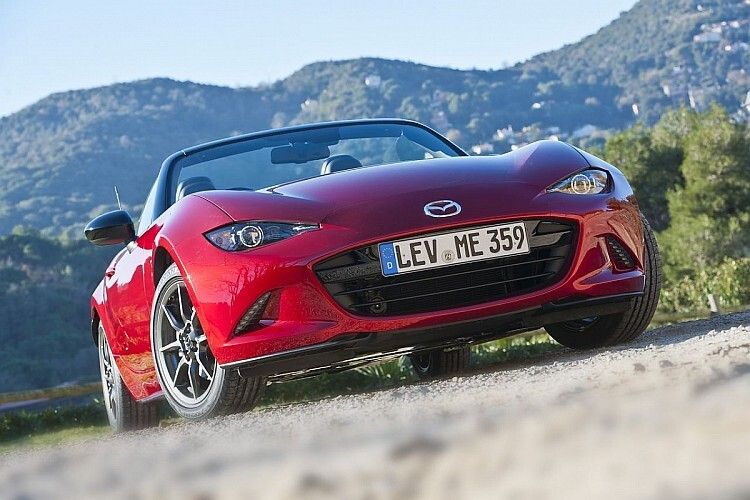 Leichtbau durch Weglassen: Der neue Mazda MX-5 wiegt in Stahlbauweise nur rund eine Tonne. (Foto: Mazda)