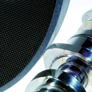 Bild 2: Anwendungsgebiete für Carbonträger-Schleifscheiben sind beispielsweise das Schleifen von Nockenwellen und Lagerstellen, Profilschleifen sowie Lagerindustrie und Werkzeugindustrie 