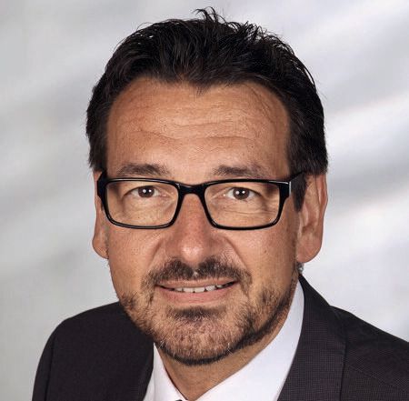Dr. Klaus Kluger, General Manager Central Eastern Europe bei Omron Electronics Dr. Klaus Kluger, General Manager Central Eastern Europe bei Omron Electronics