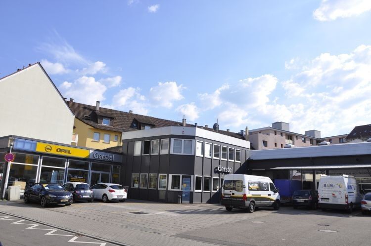 Der Gerstel-Standort in Pforzheim liegt inmitten eines zentrumsnahen Wohngebiets. (Foto: Richter)
