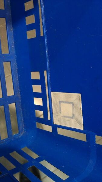 Blauer Korb und RFID-Chip? Experten sagen Nein.  (Bild: Rico Schulte)