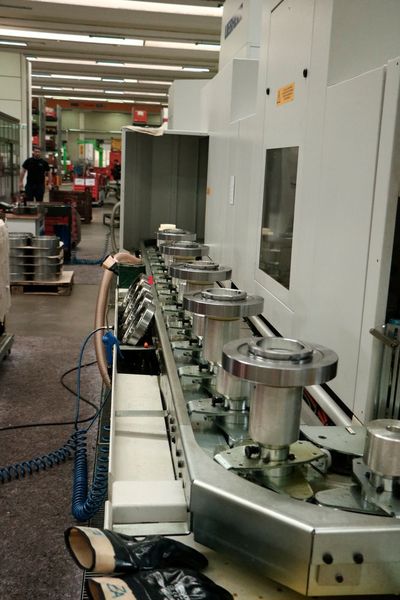 Zu Besuch beim MCM-Kunden Omsi Trasmissioni – einem führenden Hersteller und Entwickler von kundenspezifischen Antrieben. (Sonnenberg)