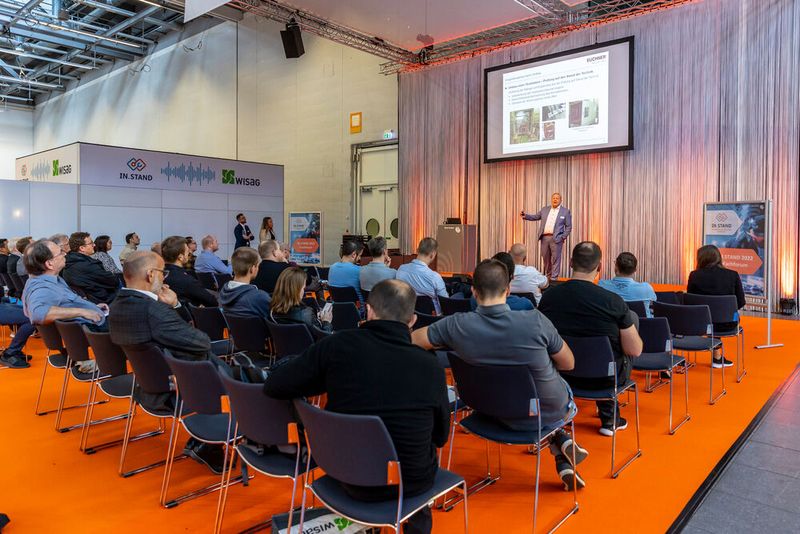 ... wie diverse Parallelveranstaltungen in Form von Vortragsreihen ... (Bild: Landesmesse Stuttgart)