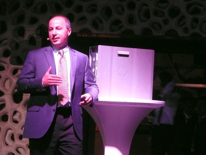 Jim Zafarana, Vice President HP USA, präsentierte live die erste All-In-One Workstation Z1.  (Bild: Juliana Pfeiffer)