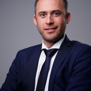 (Falcon Illumination)