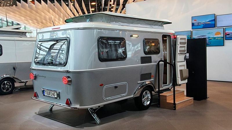 ... wenngleich auffällig viele Modelle im Retrolook gestaltet sind. (Bild: Mauritz – »kfz-betrieb«)