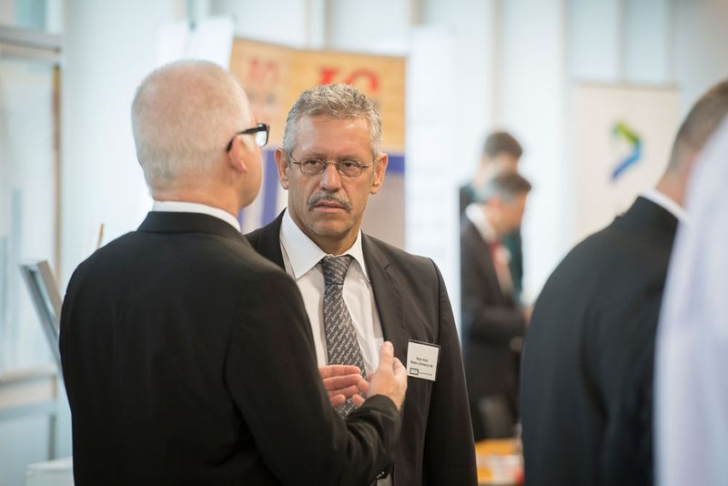 Die Pausen wurden rege zum Erfahrungsaustausch und zum Networking genutzt. (Thomas Entzeroth)