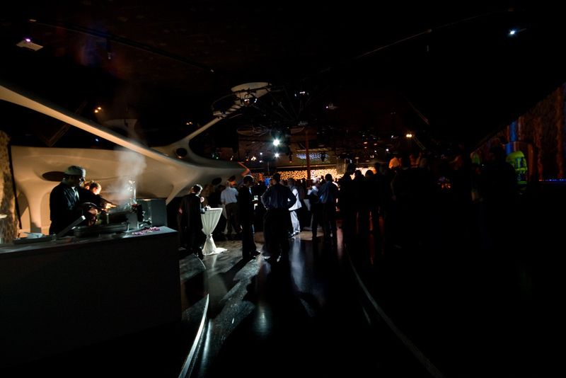 In der Disco Cocoon heizten die DJs dem Publikum aus der IT-Branche so richtig ein. (Archiv: Vogel Business Media)