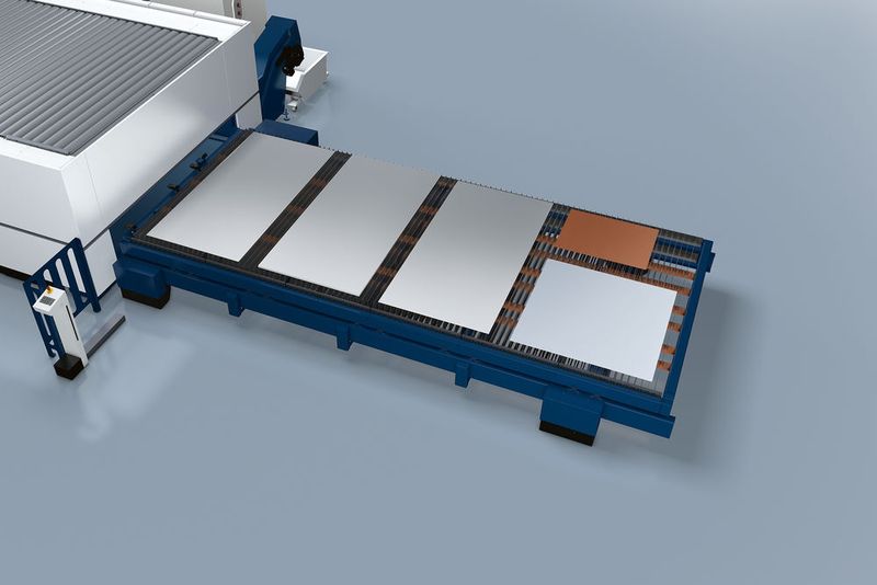 Ein Highlight der Trulaser 3060 fiber soll die automatisch funktionierende Mehrtafelbearbeitung sein. Dabei könnten auch Bleche aus verschiedenen Materialien sowie in unterschiedlichen Dicken innerhalb einer Tischbestückung bearbeitet werden. (Trumpf)