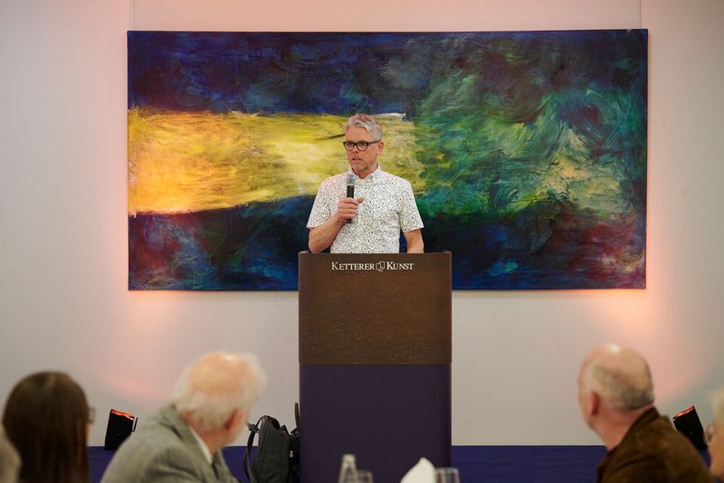 Impressionen vom ELEKTRONIKPRAXIS Frühlingsfest 2023 im Ketterer Kunst mit der Verabschiedung von Johann Wiesböck.  (Bild: © EYE AM CHRIS)