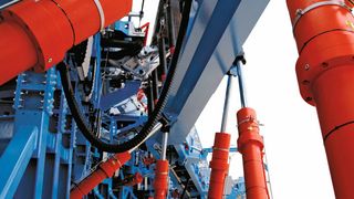 Einsatz der Klemmeinheit in Prüfständen: Um die Hexapoden sicher auch ohne anliegenden Druck für unbegrenzte Zeit zu fixieren, verfügen alle Hydraulikzylinder an den Flaps über eine angeflanschte Klemmeinheit Ratio-Clamp. (Herbert Hänchen)