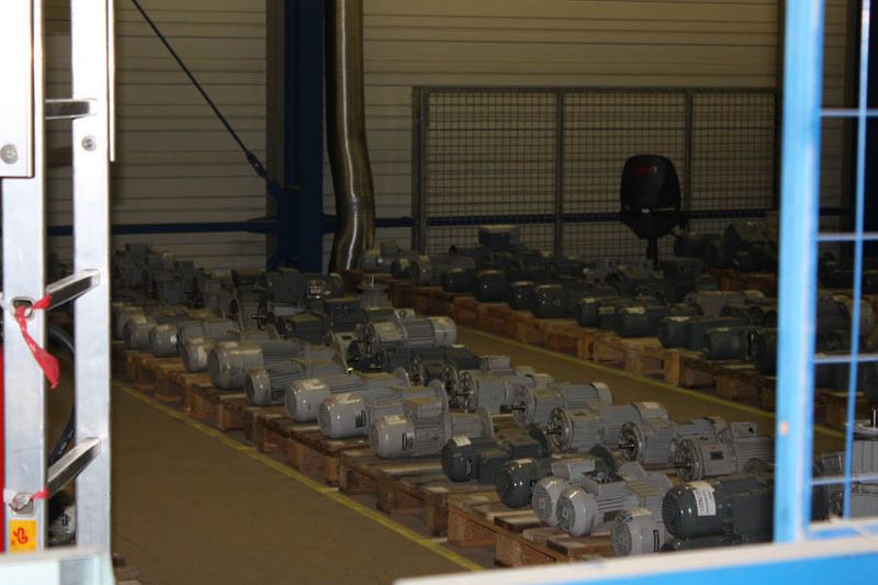 Damit nicht die gesamte Logistik still steht, wenn ein  Motor ausfällt, hat Ingram genügend Ersatz-Motoren auf Lager. (Archiv: Vogel Business Media)