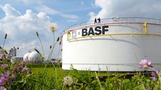 BASF kooperiert mit Eramet und Suez um ein Kreislaufsystem für das Recycling von Lithium-Ionen-Batterien zu entwickeln.  (BASF )