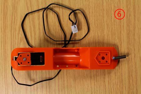 Braccio Tinkerkit: Aufbau des Tischroboters in 18 Schritten (Braccio)