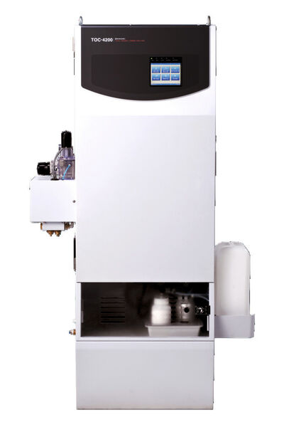 Der TOC-4200 arbeitet mit der weltweit bewährten katalytischen Verbrennung bei 680 °C und NDIR-Detektion. Sie wird in zahlreichen Industrie-Applikationen eingesetzt. (Bild: Shimadzu)