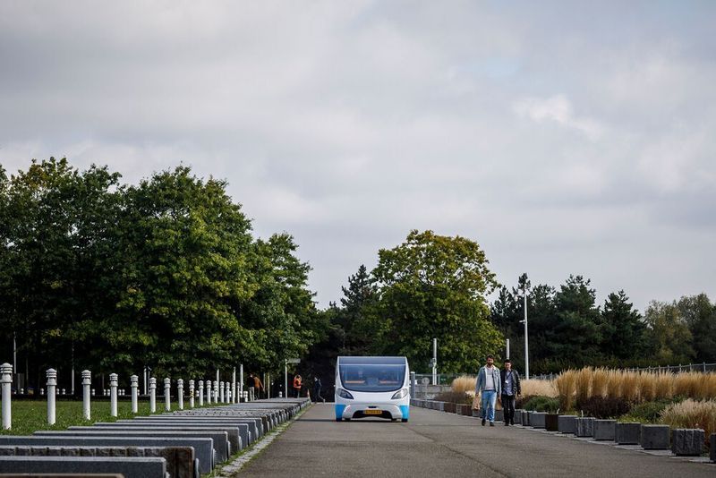 Das Stella Vita: ein mit Photovoltaik-Paneelen bestücktes vollelektrisches Experimentalfahrzeug.  (Renault)