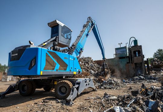 In punkto Leitungsschutz setzt Fuchs bei seiner neuen G-Serie auf Energieketten aus der Vario Line von Tsubaki Kabelschlepp.(Bild:  Terex)