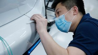 BMW hat den iX3 in China entwickelt und fertigt ihn vor Ort. (BMW)