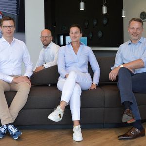 (Achter/»kfz-betrieb«)