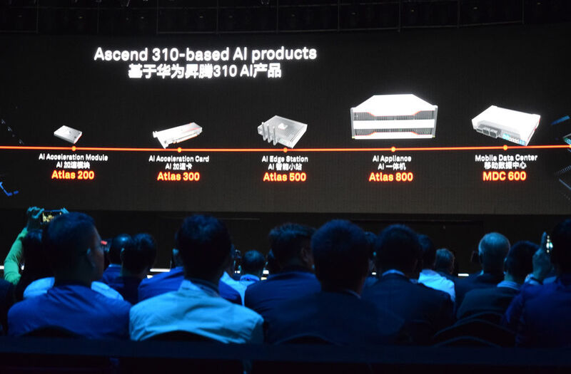 In diesen Huawei-Produkten wird es zuerst Ascend-CPUs geben. (Ludger Schmitz / CC BY 3.0)