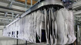 Gut zurück gekommen! Mit dem Taschensortersystem BG Pouch von Beumer soll sich das Retourenhandling deutlich erleichtern und beschleunigen lassen. (Beumer)