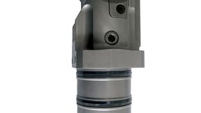 Das ist der neue hydraulische Kompaktspanner aus dem Hause Roemheld. Er punktet bei der Werkstückspannung für Zerspanungsoperationen mit einem vertikalen Hub und damit, dass das direkte Spannen jetzt in kleinsten geschlossenen Taschen, Nuten und Aussparungen klappt ... (Bild: Roemheld)