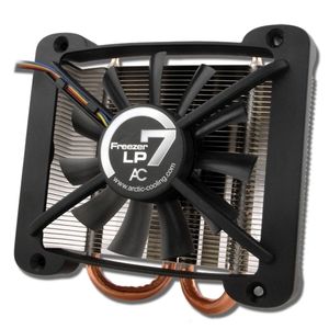 Der kompakte CPU-Kühler Freezer 7 LP von Arctic Cooling soll die Temperatur von Intel-CPUs im grünen Bereich halten.