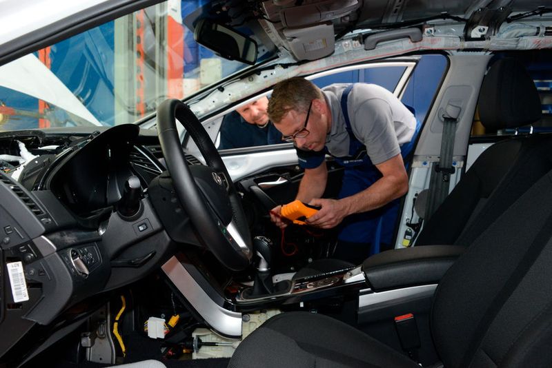 ... und mussten ihr praktisches Wissen unter Beweis stellen. (Hyundai)