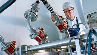 Merck stellt sich mit organisatorischen Veränderungen neue auf und will unter anderem sein CDMO-Angebot stärken. (Merck)