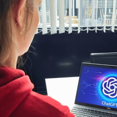 IPF Electronic hat für das Unternehmen und alle Mitarbeiter eigene verbindliche Richtlinien für die Nutzung Künstlicher Intelligenz erarbeitet. (Bild: IPF Electronic)