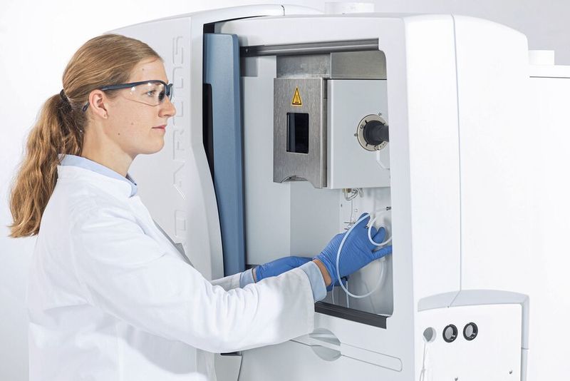 Spectro Arcos – ein neues optisches Emissions-Spektrometer mit induktiv gekoppeltem Plasma  (Spectro Analytical Instruments)