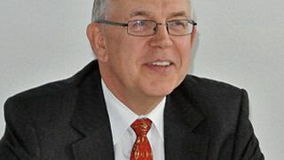 „Das umfassende Risikomanagement kann 10 bis 20 % höhere Deckungsbeiträge für den deutschen Großanlagenbau generieren“, betonte Helmut Knauthe in Frankfurt am Main. (Archiv: Vogel Business Media)