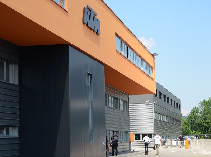 Die Fertigung in Mattighofen besteht aus vier Produktionslinien, auf denen über 100.000 Produkte pro Jahr hergestellt werden. (Bild: Michel)
