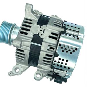 ... von Borg Automotive das Remanufacturing von riemengetriebenen 48-Volt-Starter-Generatoren. Gelobt wurde hier das komplette Wiederaufbereitungsverfahren für riemengetriebene 48-V-Starter-Generatoren (BSG), die vor allem in Hybrid-Pkw eingesetzt werden. Basierend auf einem gründlichen Reverse-Engineering umfasst dieser Prozess alle Schritte von der Diagnose über die Reinigung und Aufbereitung bis hin zur Prüfung.(Bild:  Borg Automotive)