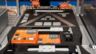 Der neue Delta Roboter von Igus ist als vormontierter Bausatz oder oder direkt einbaufertig lieferbar. (Michel)