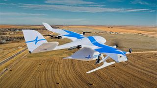 Der Lieferdrohnenexperte Wingcopter und Spright, eine Tochter des amerikanischen Anbieters von medizinischen Flugdiensten Air Methods, haben jüngst einen Kaufvertrag von über 16 Millionen US-Dollar beschlossen. Folgendes steckt dahinter...  (Bild: Wingcopter)