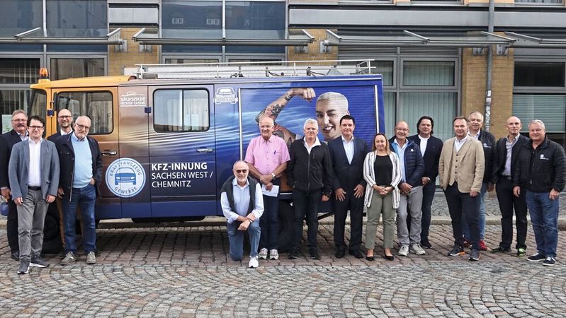 Zwei Mal im Jahr treffen sich die Mitglieder des Ausschuss „Young- und Oldtimer“ des ZDK, davon einmal in Präsenz. Dieses Mal lud die Innung Westsachsen/Chemnitz nach Zwickau.(Bild:  Dominsky – VCG)