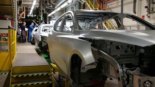 Im Ford-Werk Saarlouis ist das letzte Fahrzeug vom Band gelaufen. (Bild: Ford)