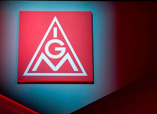 Wie jetzt anhand von Umfrageergebnissen bei über 2.500 Betriebsräten aus dem Umfeld der IG Metall bekannt wurde, investieren die meisten der betreffenden Unternehmen zu wenig in Deutschland. Angesichts angeblicher Rekordgewinne, fordert die IG-Metall-Chefin Änderungen.(Bild:  N. Ervösel)